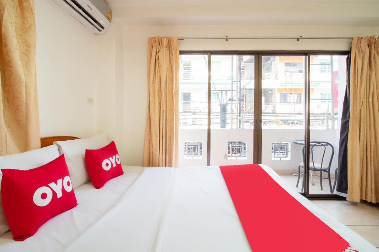 Oyo 811 Jasmine Villa Pattaya Exterior foto
