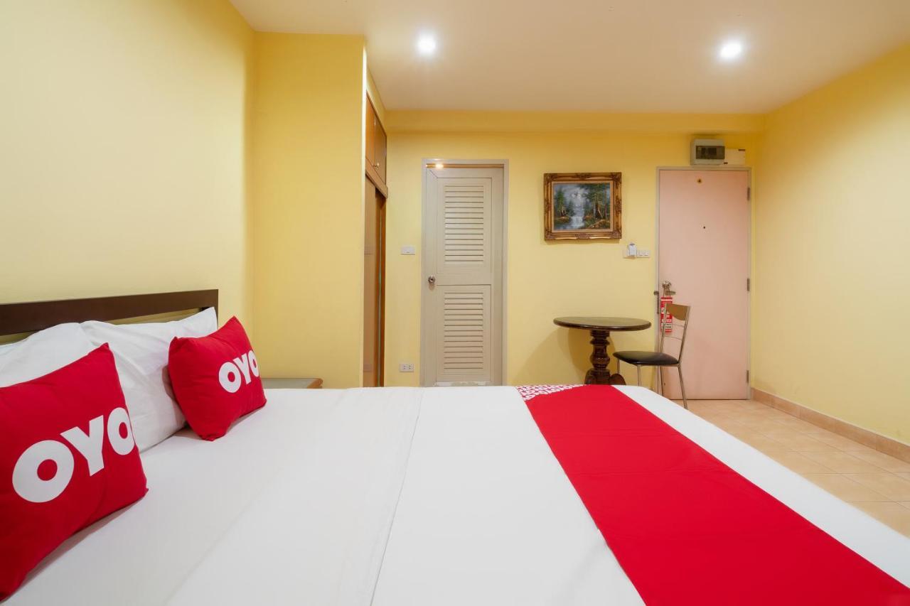 Oyo 811 Jasmine Villa Pattaya Exterior foto